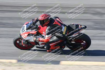 media/Jan-16-2026-CVMA Friday Practice (Fri) [[6f2bf47531]]/3-Racer 2/Session 2 Bowl Entry Pans/
